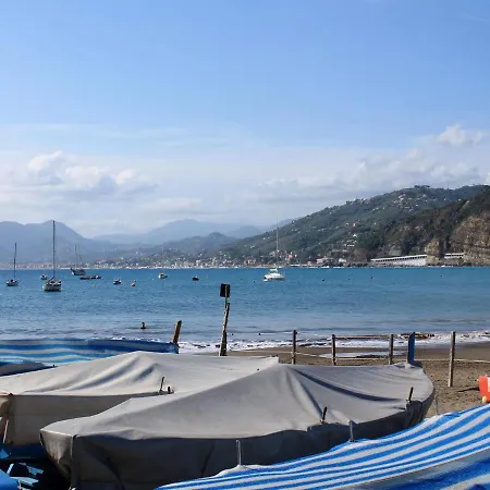 House Carruggio By Holiday World Sestri Levante